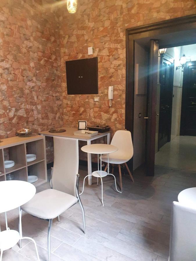 Emyjo Central B&B Naples Luaran gambar